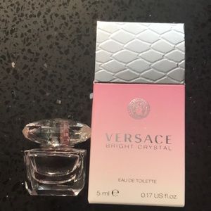 ⭐️- Versace Bright Crystal Deluxe Size Eau de Toilette